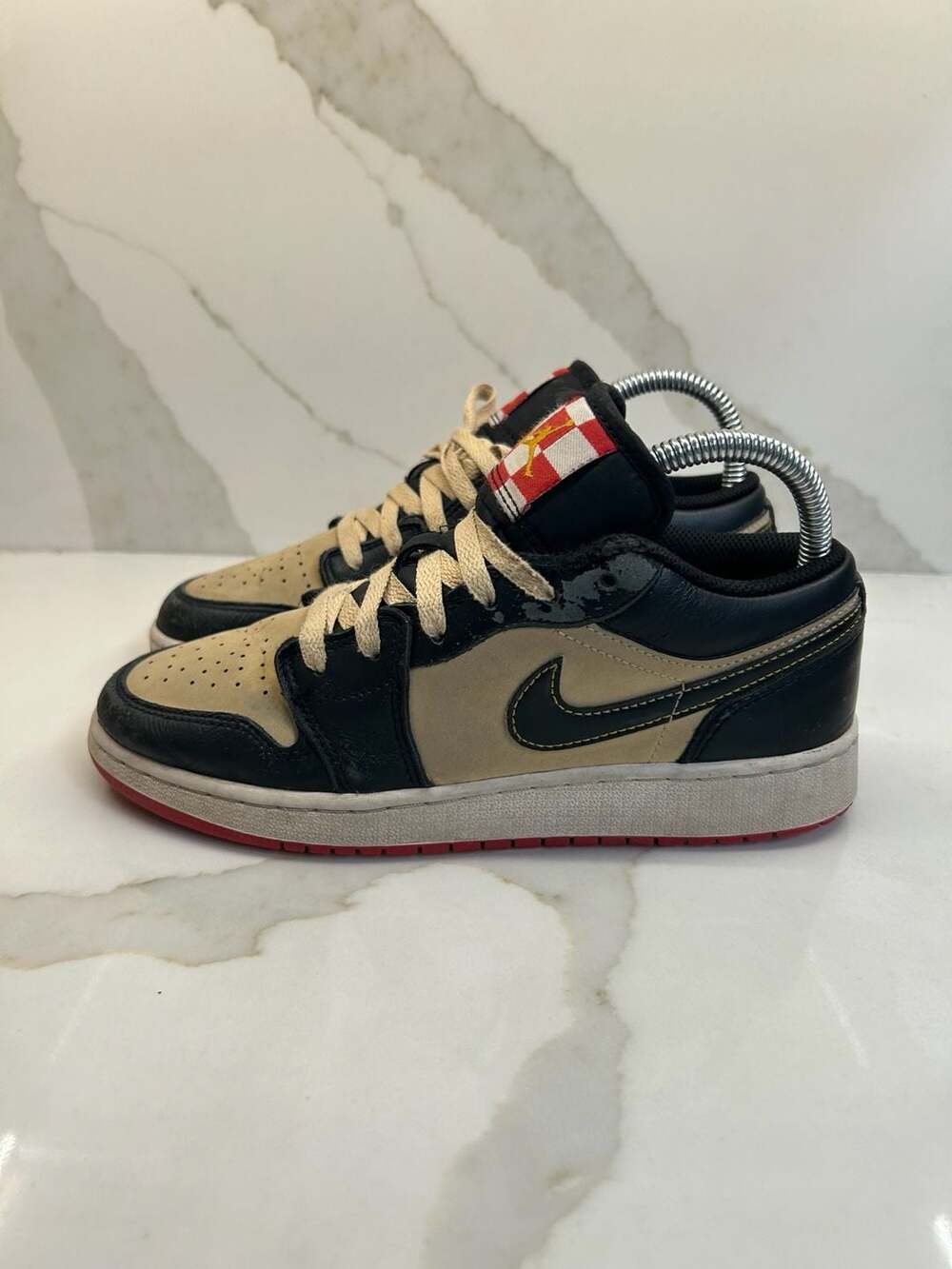 Nike Air Jordan 1 Low SE Pizza Black Beige Red (Size: 5y)